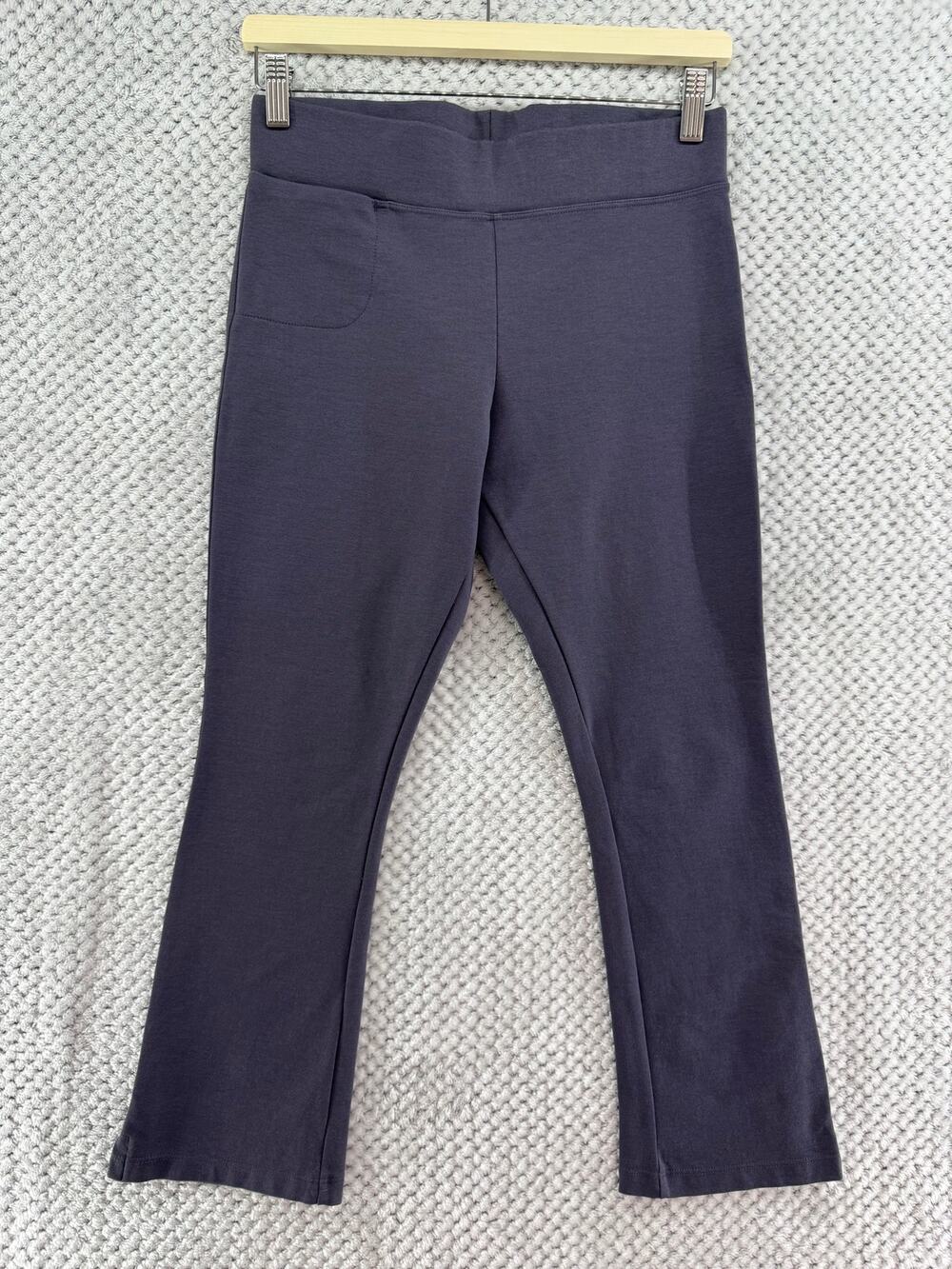 AMERICAN GIANT No-BS Kick Flare Pants Women 6 Charcoal Gray Pull-On 23" inseam